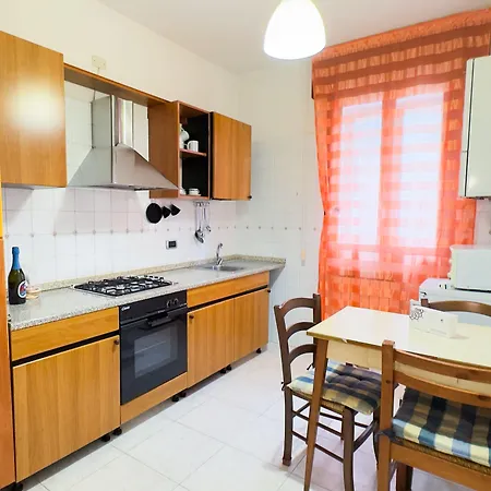 Apartment Al Mare By Ca-sa Check Sottomarina